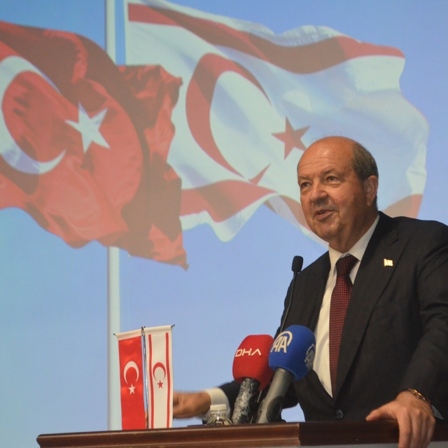 Eski KKTC Cumhurbaşkanı Tatar: "Ana vatan, yavru vatan, mavi vatan ve gök v...