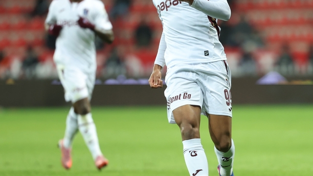 Felipe Augusto Zenit'e transfer oldu