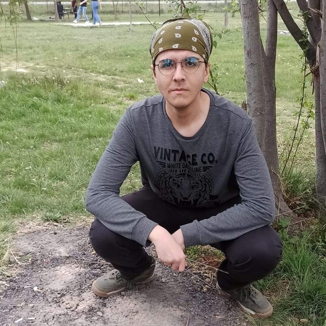 Eskişehir'de neo-nazi sembolü olan hücum yeleği ile 5 kişiyi bıçaklayan sal...