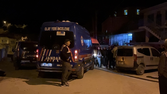 Camide 2 kişiyi bıçakla öldüren saldırganın asıl hedefi imammış