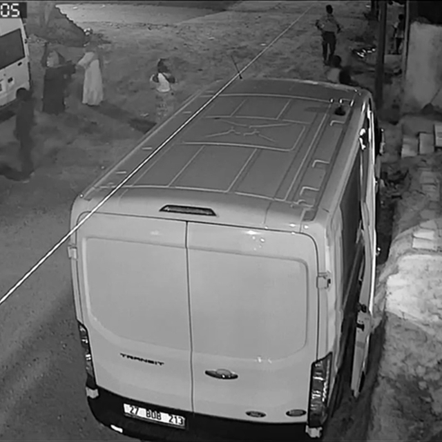 Suruç'ta 2 çocuğun yaralandığı patlama anı kamerada