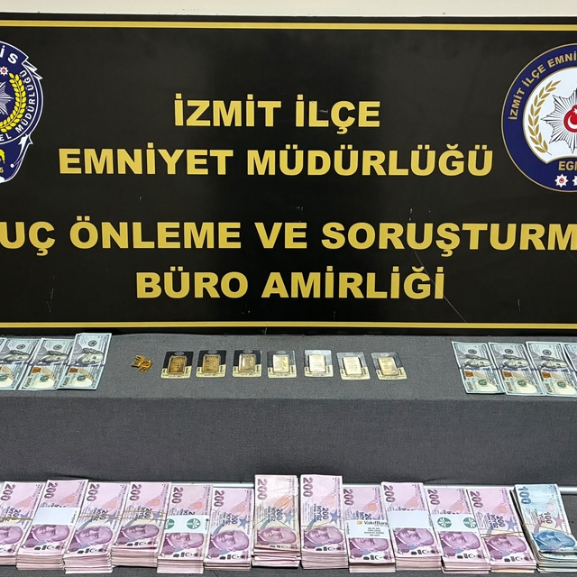 Kocaeli'de ayarı düşürülmüş altınla kuyumcuları dolandırmaya çalışan 2 şüph...
