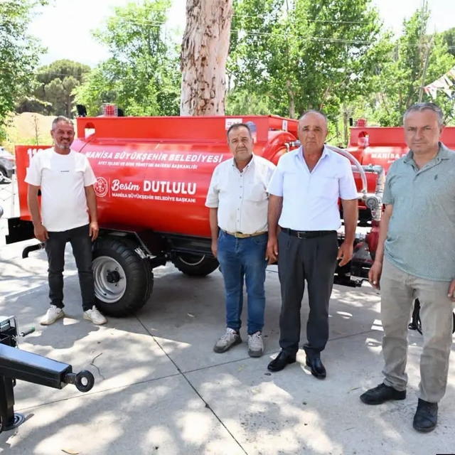 Sarıgöl'de üç mahalleye yangın tankeri desteği