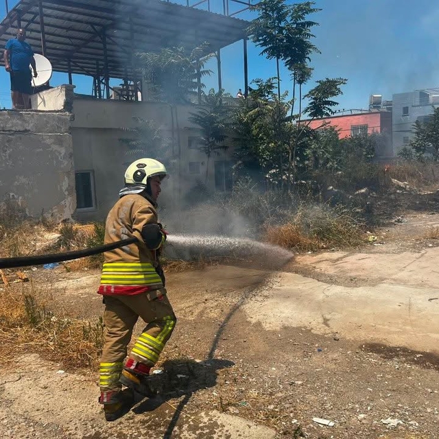Hatay'da otluk alanda çıkan yangın söndürüldü
