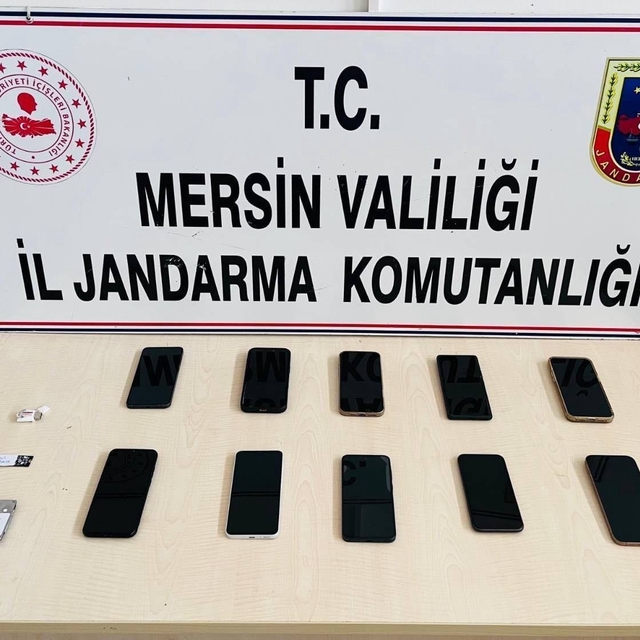 Mersin'de dolandırıcılık yaptıkları iddiasıyla 2 zanlı tutuklandı