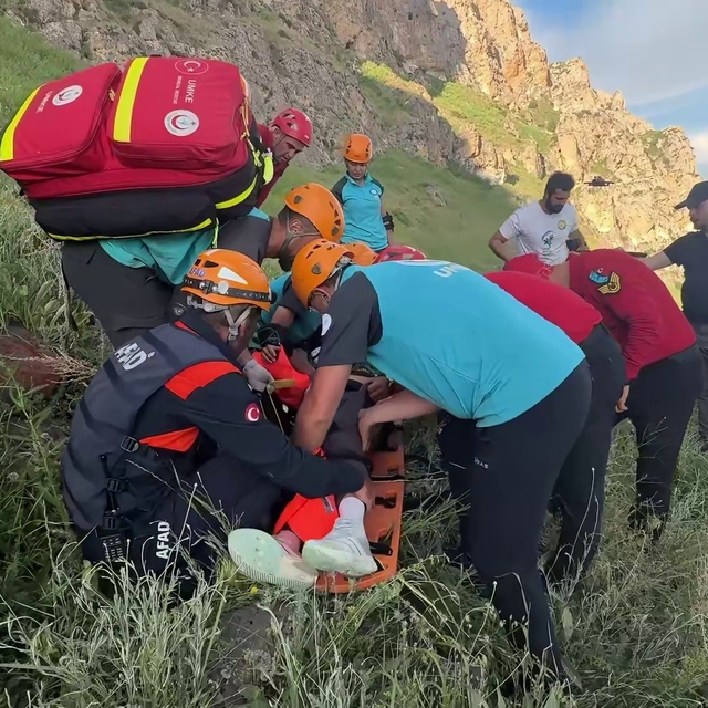 PalanExtreme'de gerçeği aratmayan doğada arama kurtarma tatbikatı