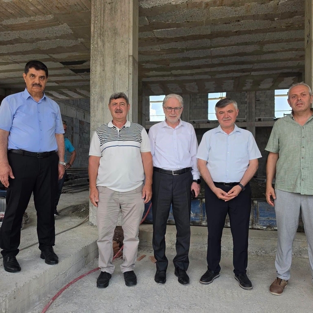 Köyceğiz Zeytinalanı Merkez Camii inşaatı hızla yükseliyor