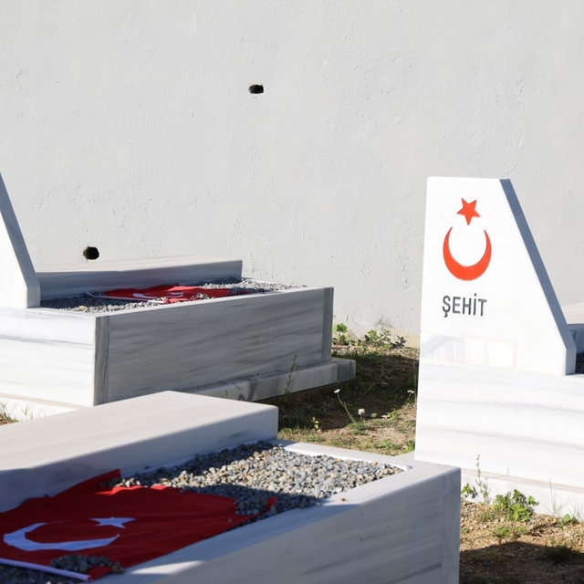 Başkan Genç'ten Harmantepe Şehitlerine vefa