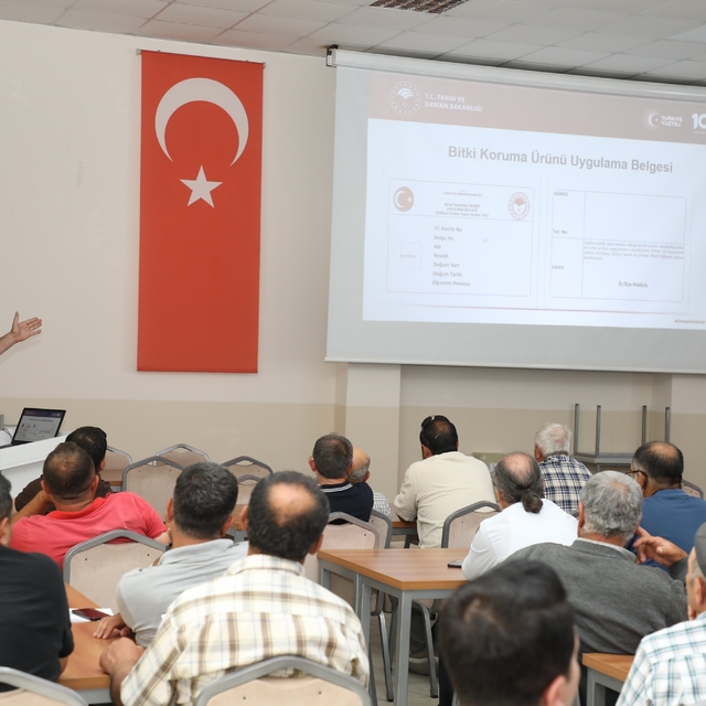 Eskişehir'de çiftçilere güvenli üretim eğitimi