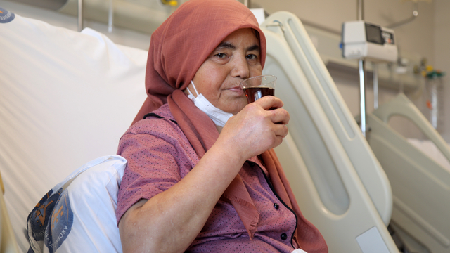 Böbrek nakliyle sağlığına kavuştu, çay hasreti son buldu