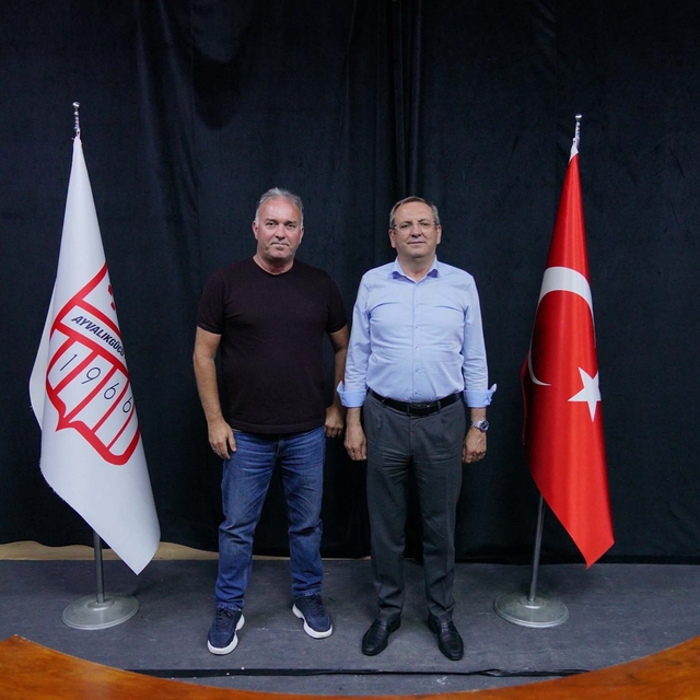 Ayvalıkgücü'nde yeni başkan Alper Lale oldu