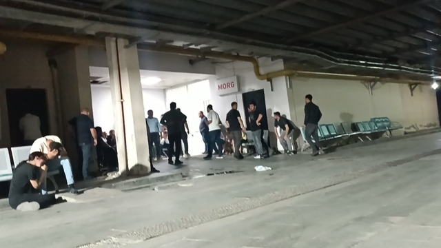 Camından sarktığı otomobilden düşen Muhammed öldü; sürücü gözaltına alındı