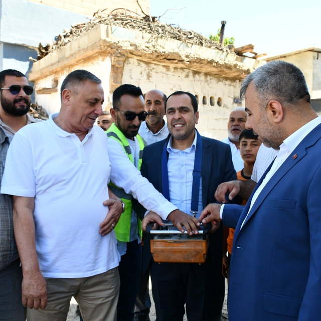 Birecik Belediyesinden Kural Mahallesine taziye evi
