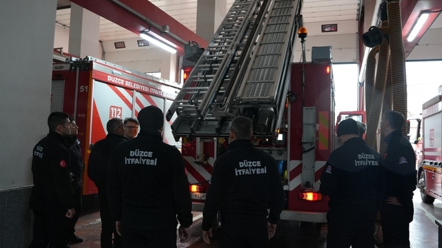Düzce İtfaiyesi yedi 24 vatandaşın yanında
Beş ayda toplam 238 vakaya müdahale etti