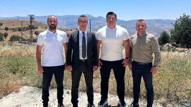 Dünya ve Avrupa şampiyonu Rıza Kayaalp Şırnak'ta