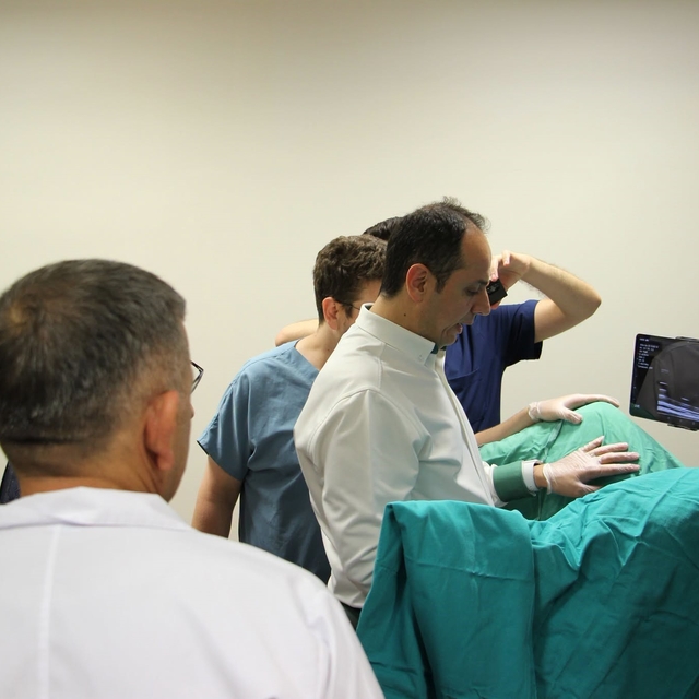Elazığ'da transperineal prostat biyopsisi eğitimi düzenlendi