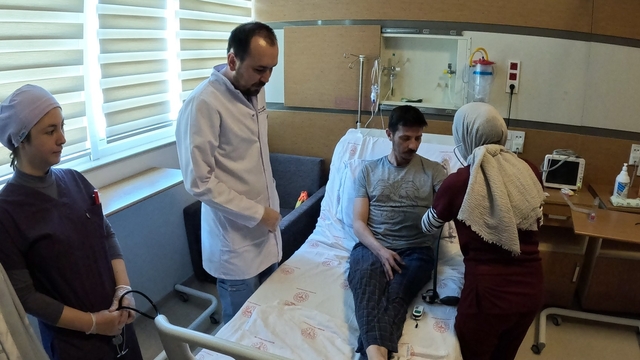 Dakikalarla yarışılan operasyonda hayat kurtaran müdahale