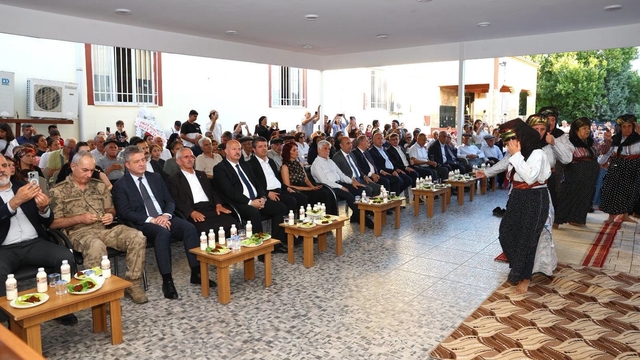 Adıyaman'da Muharrem ayı dolayısıyla aşure programı düzenlendi