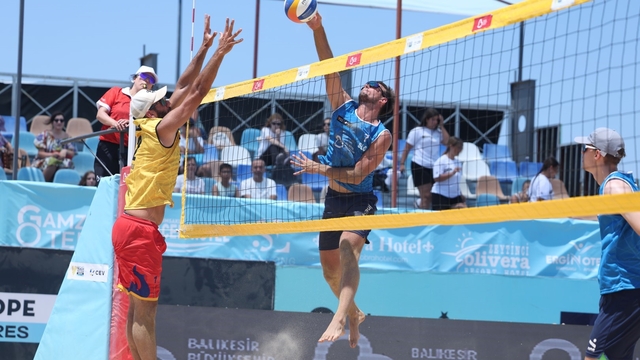 Plaj Voleybolu Dünya Turu'nda Balıkesir Etabı sona erdi