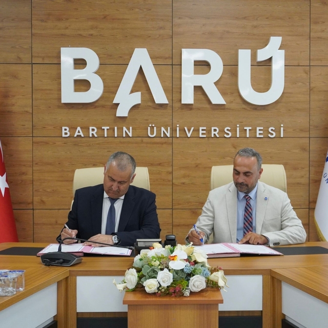 BARÜ ile Todor Kableshkov Ulaştırma Üniversitesi arasında protokol imzaland...