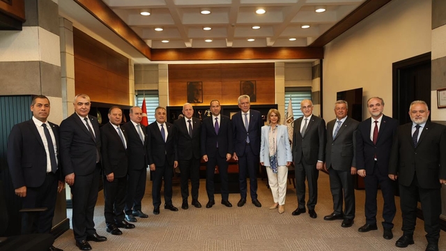 Niğde Belediye Başkan Özdemir, İSO heyetini ağırladı