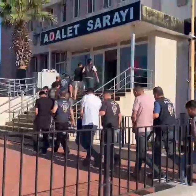 Balıkesir'de "yatırım dolandırıcılığı" operasyonunda yakalanan 12 zanlı tut...