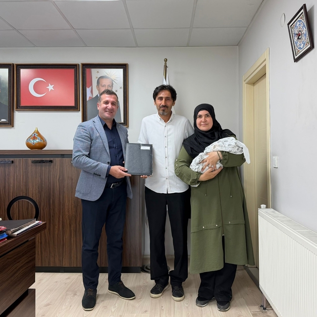 Yalova'da geçici koruyucu aileye ilk bebek yerleştirildi