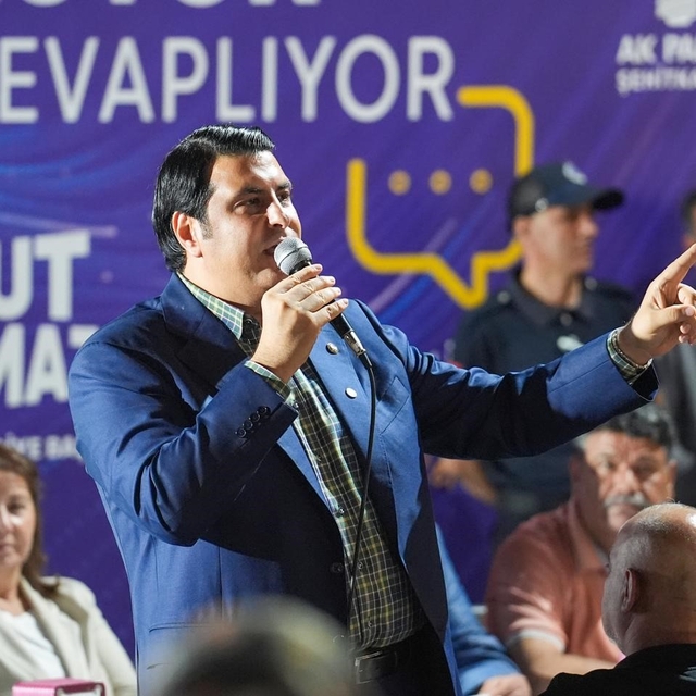 Yılmaz, Yamaçoba ve 29 Ekim Mahallelerinde vatandaşlarla buluştu