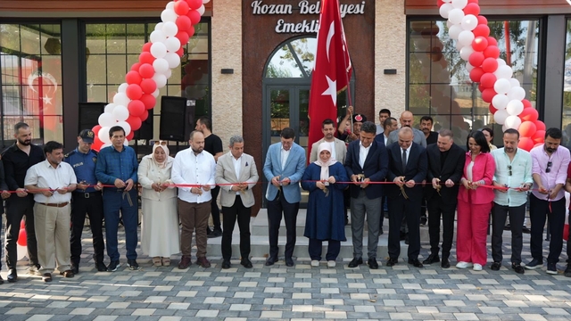 Kozan'da emeklilere özel sosyal tesis hizmete açıldı