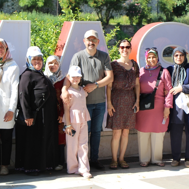Tosya'da isteyen vatandaşa ücretsiz günübirlik tatil: 2 bin Tosyalı Amasya'...
