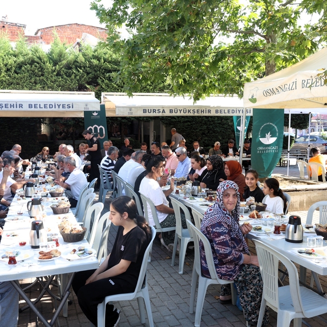 Başkan Aydın mahalle buluşmalarını Alemdar'da sürdürdü
Osmangazi'de mahalle...