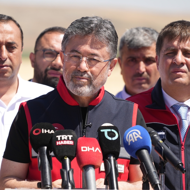 Bakan Yumaklı, "rüzgar bizden yana" diyerek açıkladı: "Tüm zamanların rekor...