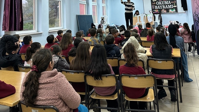 Yunusemre'de 2 bin 802 öğrenciye ağız ve diş sağlığı eğitimi