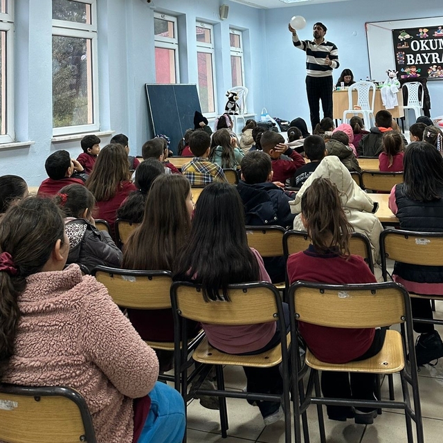 Yunusemre'de 2 bin 802 öğrenciye ağız ve diş sağlığı eğitimi