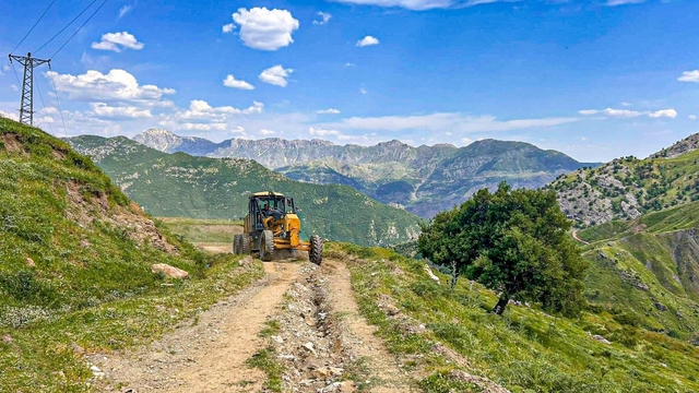 Kozluk'ta üreticiye yol müjdesi