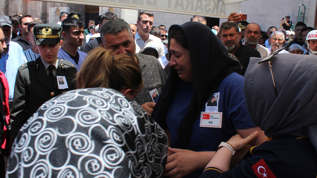 Kaza şehidi uzman çavuş, son yolculuğuna uğurlandı