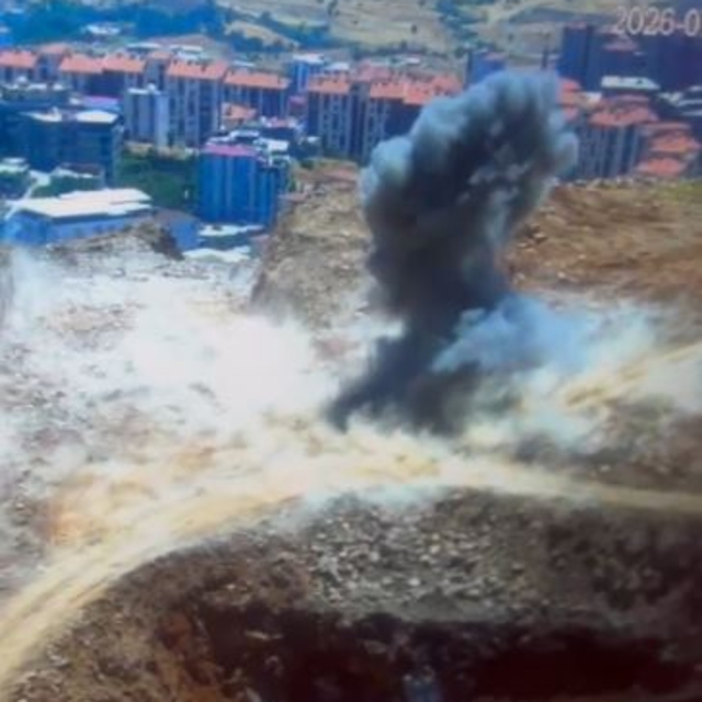 Şırnak'ta şantiye alanında bulunan 2 roketatar mühimmatı imha edildi