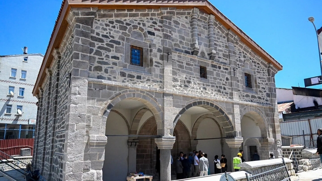 Fetih Cami restorasyonunda sona doğru