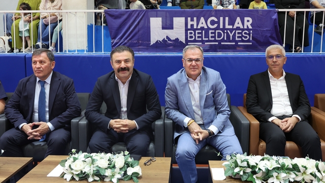 Hacılar'da yaz spor okulları coşkuyla açıldı