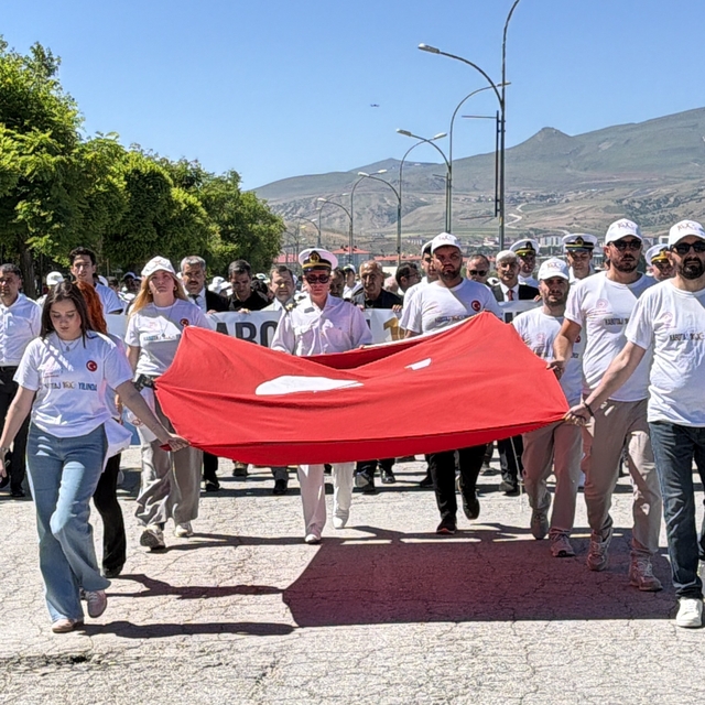 Tatvan'da Kabotaj Bayramı'nın 100. yılı kutlandı