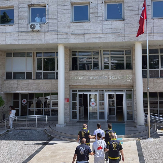 Cezaevi firarisi çaldığı motosiklette yakalandı
