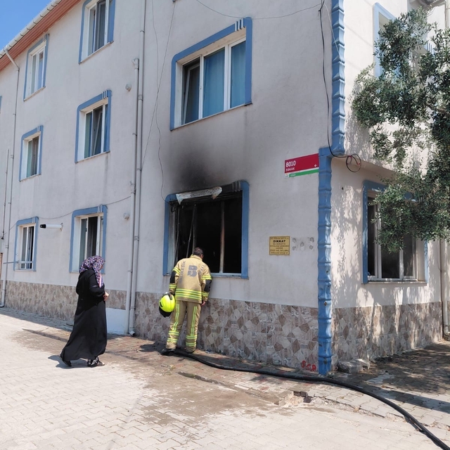 Gönen'de bir evde çıkan yangın hasara neden oldu