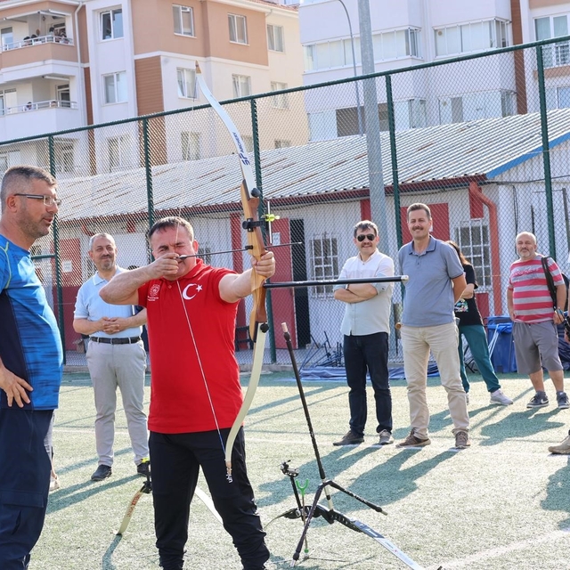 Bilecik'te GSB Yaz Spor Okulları coşkuyla açıldı