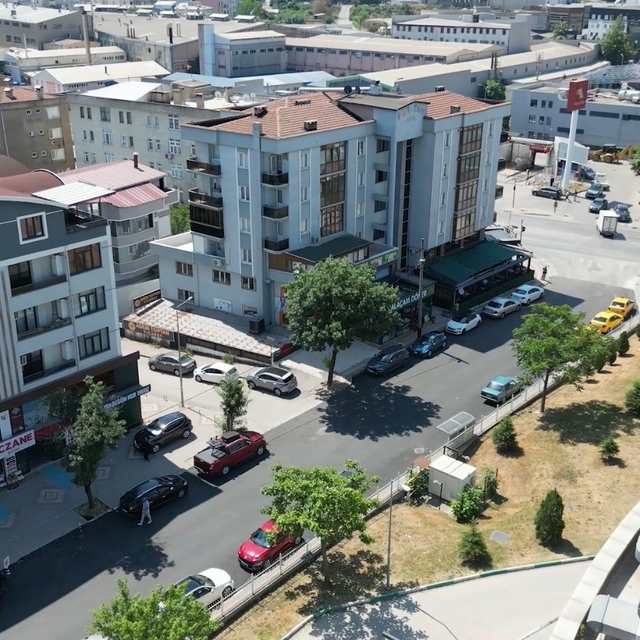 Kestel Belediyesi, ilçe genelinde 20 bin ton asfalt serimiyle
Kestel Beledi...