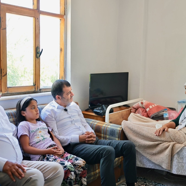 Başkan Çavuşoğlu ve Başkan Pütün Beyağaçlı vatandaşlar ile bir araya geldi