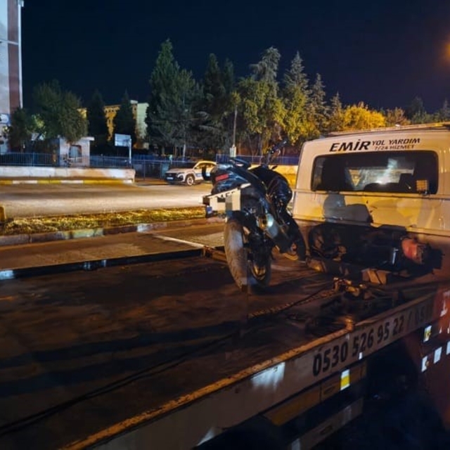Edirne'de motosikletle akrobatik hareketlere 50 bin TL ceza