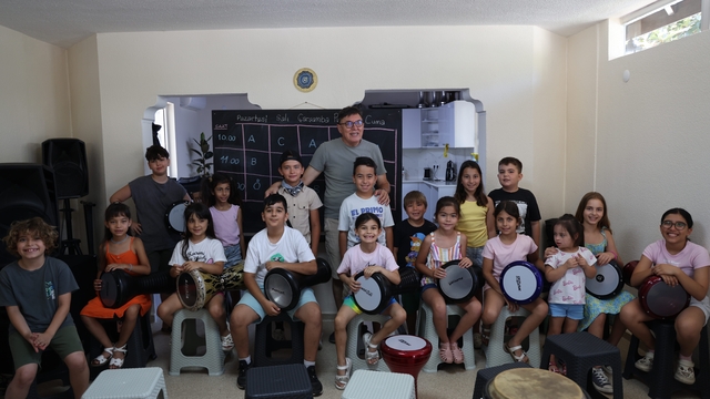 Marmaris'te çocuklar yaz kursunda