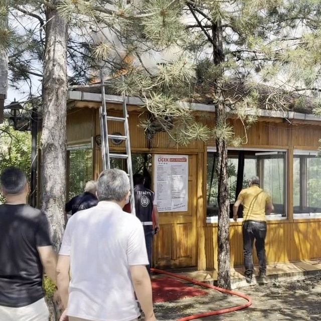 Kastamonu'da tesiste çıkan yangın ormana sıçramadan söndürüldü