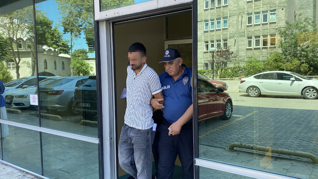 'Benim yanımda çöp toplayamazsın' dediği temizlik işçisinin burnunu kırdı