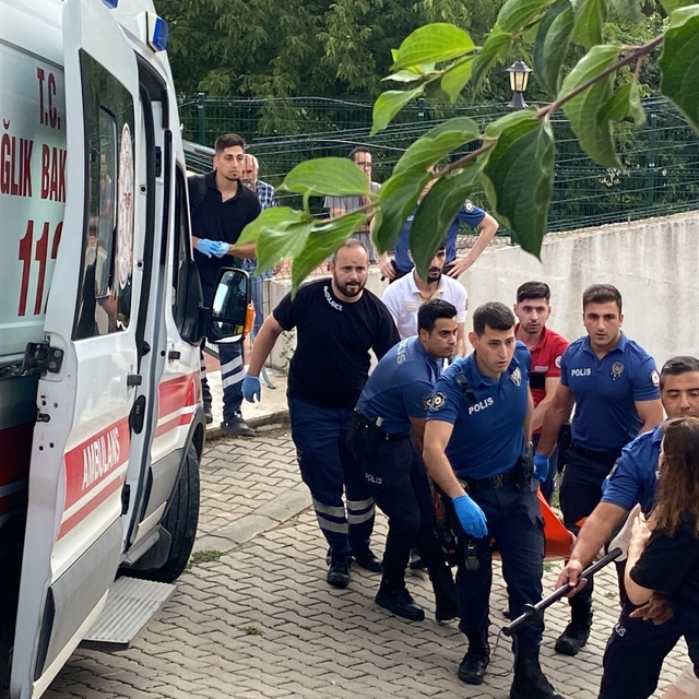Eşini öldürüp oğlunu yaralayan sanığa ağırlaştırılmış müebbet ve 29 yıl hap...